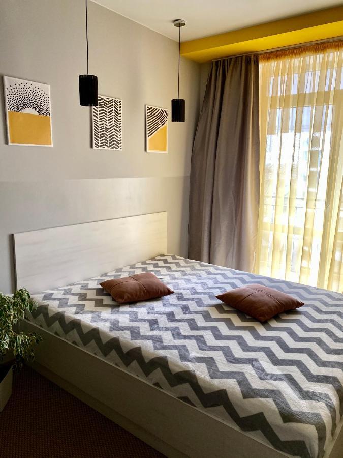 Belvederska Apartment 2 イヴァーノ＝フランキーウシク エクステリア 写真